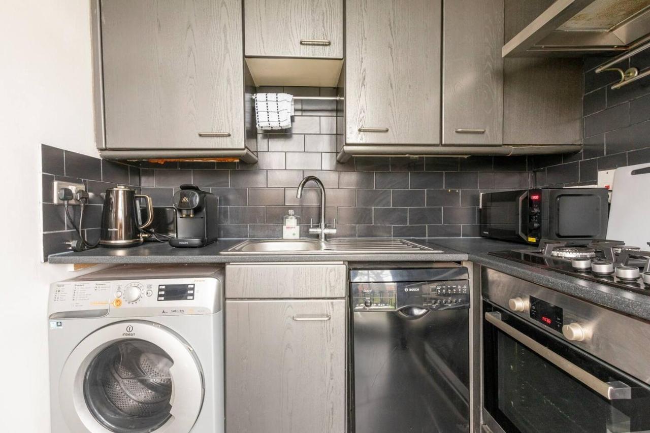 Cozy Flat In The Heart Of London Apartment Exterior photo